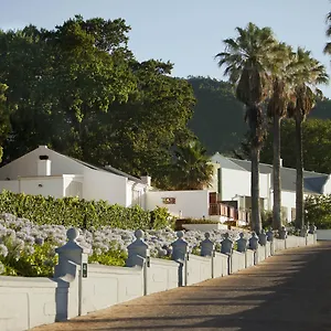 Val Du Charron Wine&leisure Estate Gasthof